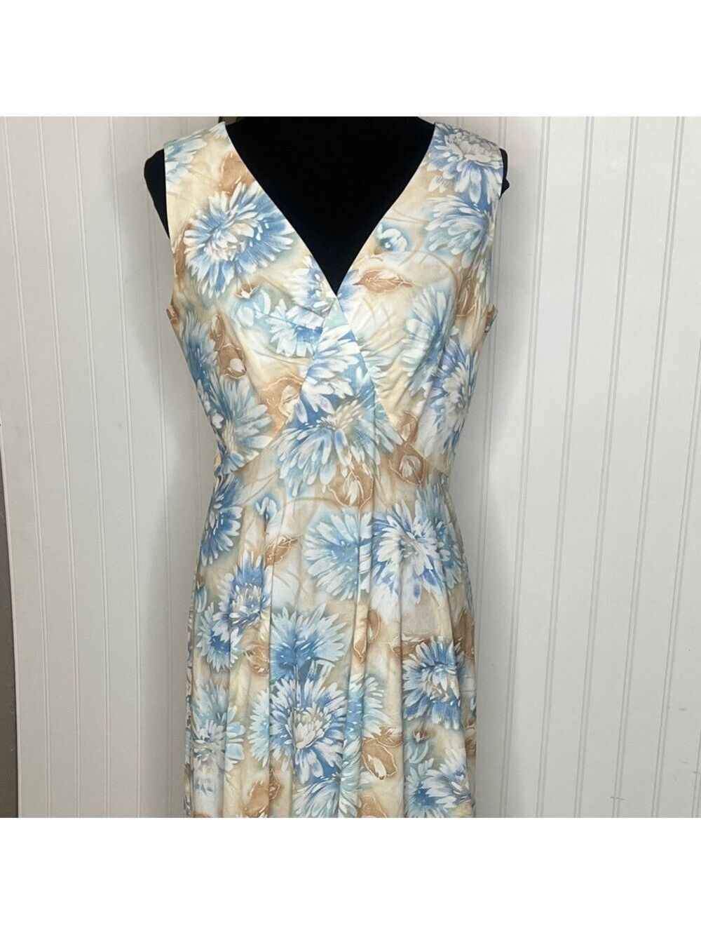 1970’s Floral Blue and Tan Women's Maxi Dress Size 10 - Picture 3 of 12